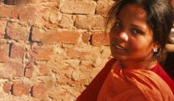 ba asia bibi duoc toa an toi cao pakistan tha bong 1 600x350 - Bà Asia Bibi được tòa án tối cao Pakistan tha bổng