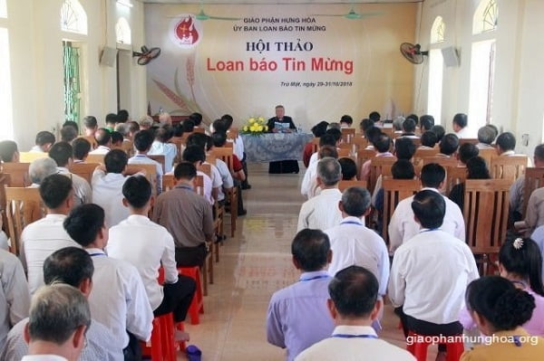 chung tay loan bao tin mung - Chung tay loan báo Tin Mừng