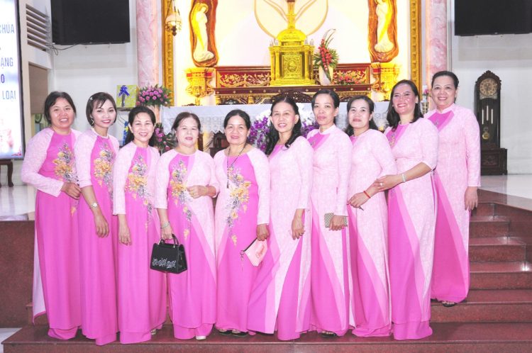02102019 165006 10 750x498 - Giáo xứ Bình Thuận (Tân Sơn Nhì): Mừng Lễ Thánh Têrêsa