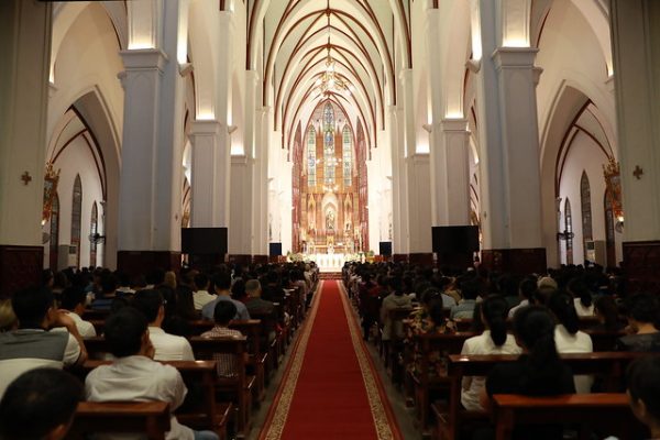 hanoi chinhtoa 01 e1556933537380 - TGP.HÀ NỘI: Thánh lễ kỷ niệm 20 năm cung hiến Nhà thờ Chính tòa Hà Nội