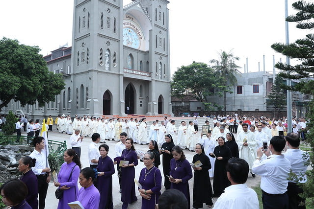 16080 nam thanh 1 - Dòng Mến Thánh Giá Hà Nội khai mạc Năm Thánh mừng 350 năm hồng ân