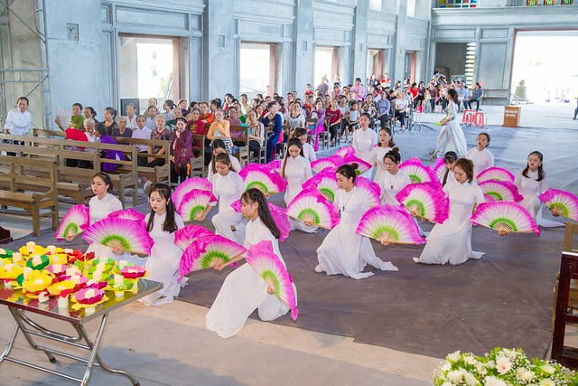 16094 nhu thuc 1 - Giáo họ Như Thức: Mừng lễ quan thày tại nhà thờ đang xây dựng