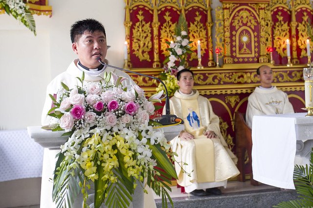 16110 hoa tran 5 - Giáo họ Hoà Trần mừng thánh lễ Đức Maria Trinh Nữ Vương quan thày