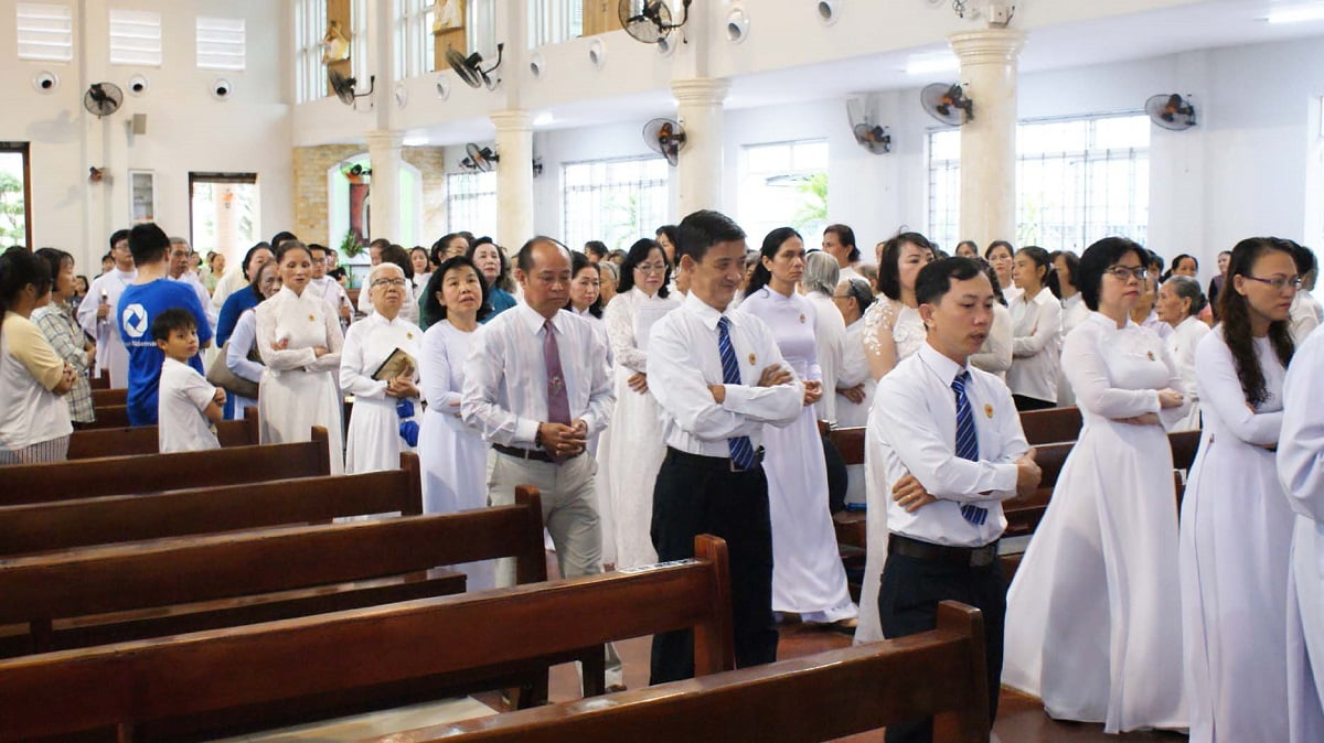 24082019 081505 1 - Giáo xứ Tân Việt: Bổn mạng Gia đình Tận Hiến