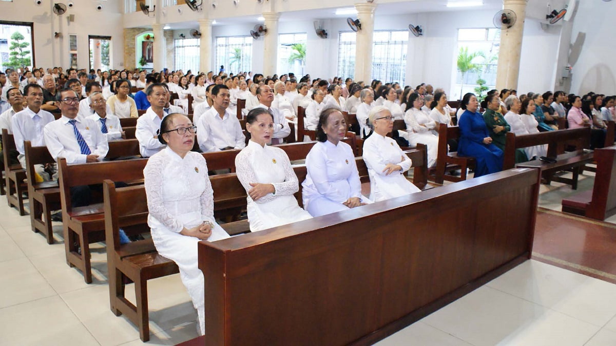 Giáo xứ Tân Việt: Bổn mạng Gia đình Tận Hiến 24082019 081505 4 - Giáo xứ Tân Việt: Bổn mạng Gia đình Tận Hiến