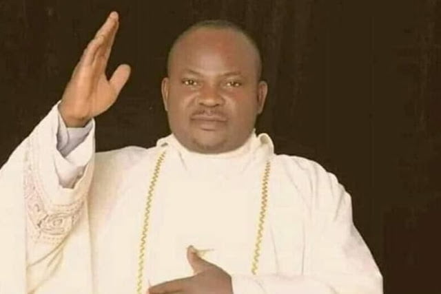 linh muc bi sat hai - Một linh mục bị sát hại tại Nigeria