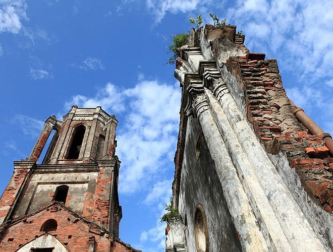 nha tho do nam dinh6 - Vẻ đẹp hoang sơ của nhà thờ đổ Nam Định