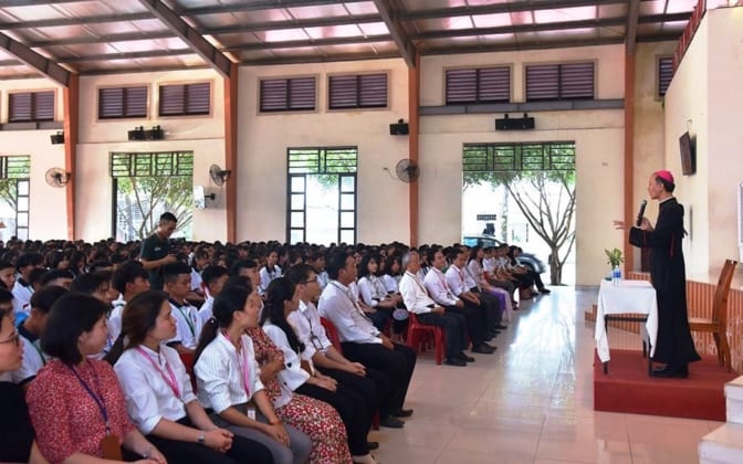 tuu truong 1 672x420 - Trường Cao Đẳng Hòa Bình Xuân Lộc - Thánh Lễ Tựu Trường Năm Học 2019 -2020